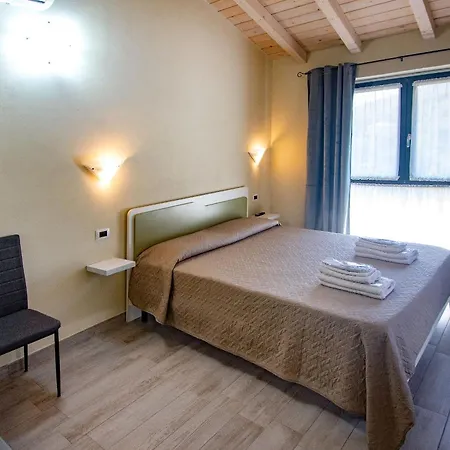 度假居 Casa Del Sole Rocchetta Nervina