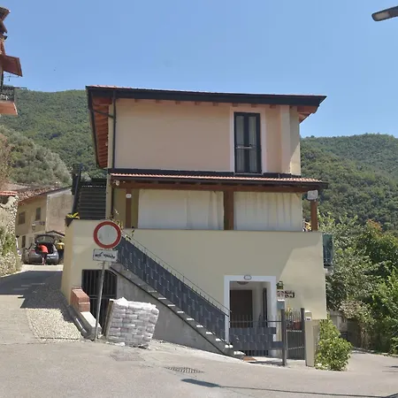 度假居 Casa Del Sole Rocchetta Nervina